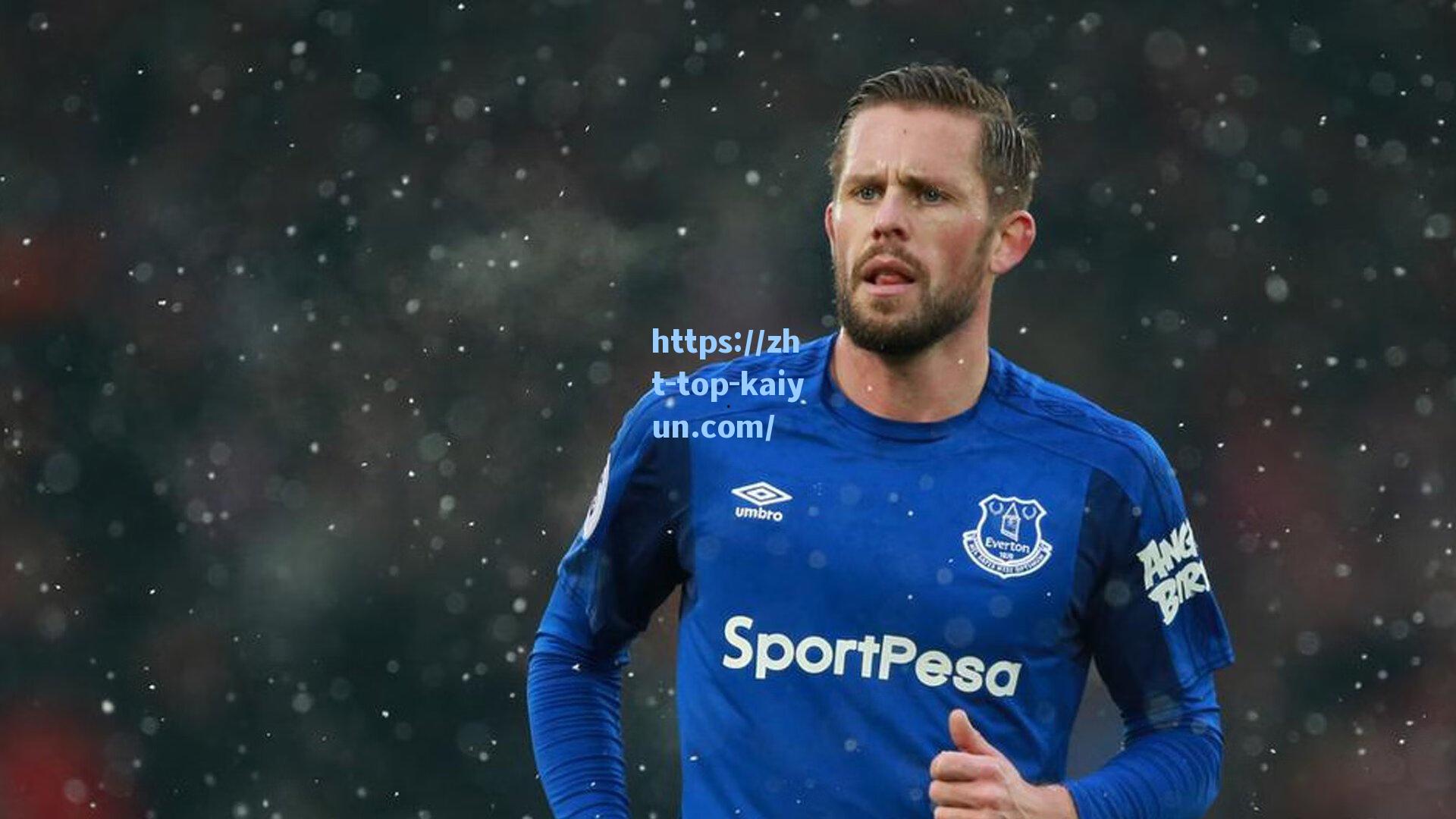 猜猜是谁梗图自媒体晒照：我们这个时代最出色的两名球员